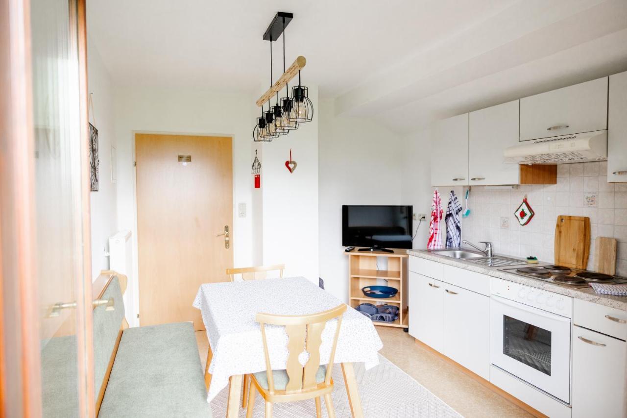 Haus Michaela Apartment Schwand Екстериор снимка